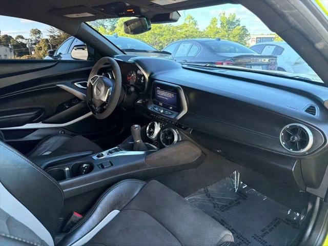 2020 Chevrolet Camaro RWD Coupe 1SS