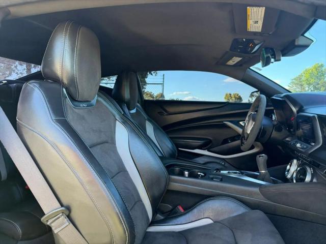 2020 Chevrolet Camaro RWD Coupe 1SS