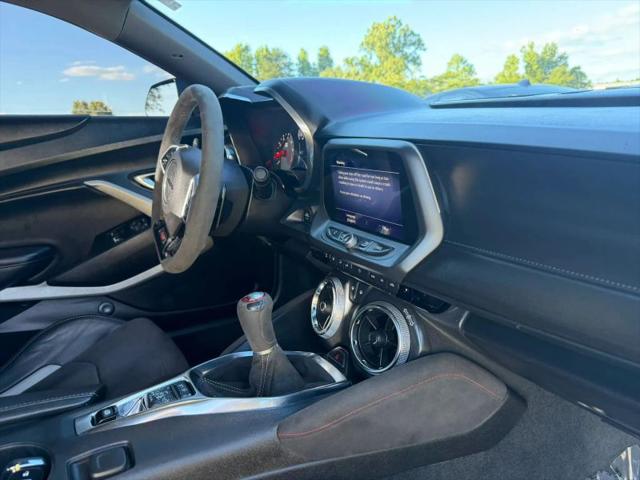 2020 Chevrolet Camaro RWD Coupe 1SS