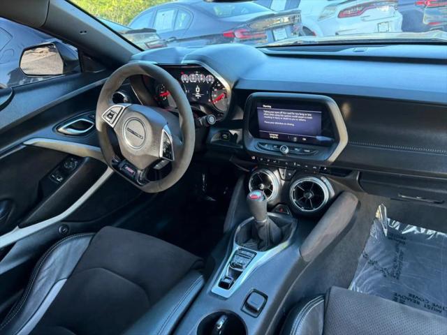 2020 Chevrolet Camaro RWD Coupe 1SS