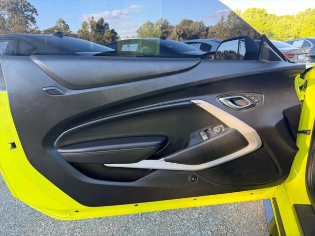 2020 Chevrolet Camaro RWD Coupe 1SS