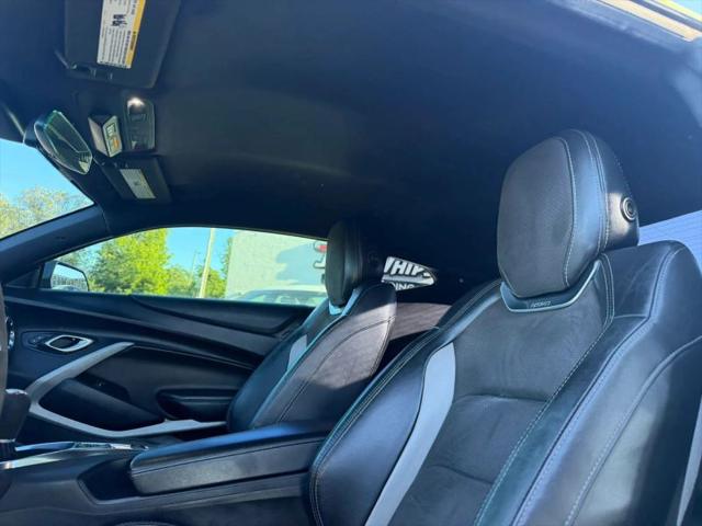 2020 Chevrolet Camaro RWD Coupe 1SS