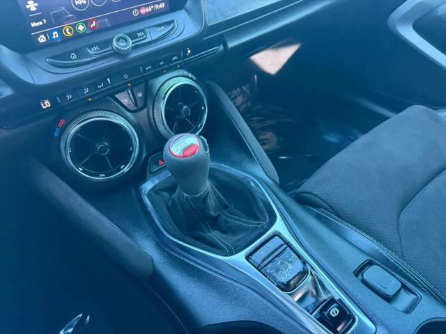 2020 Chevrolet Camaro RWD Coupe 1SS