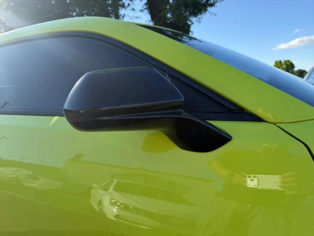 2020 Chevrolet Camaro RWD Coupe 1SS