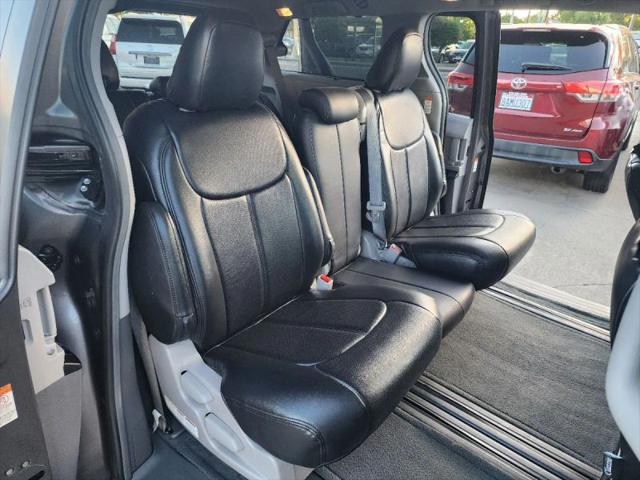 2017 Toyota Sienna LE 8 Passenger