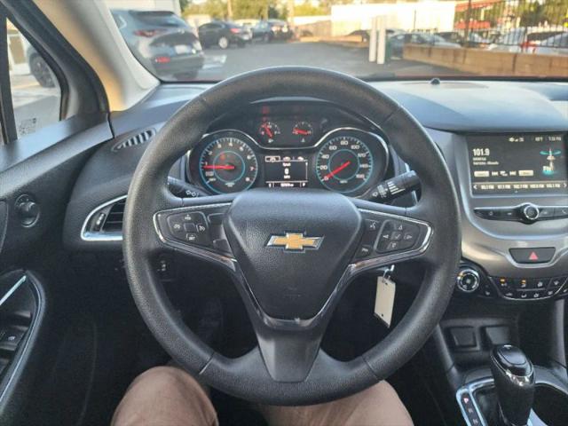 2018 Chevrolet Cruze LT Auto