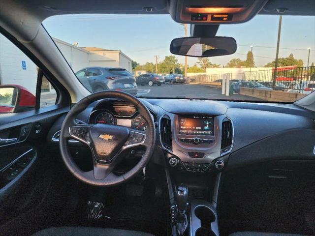 2018 Chevrolet Cruze LT Auto