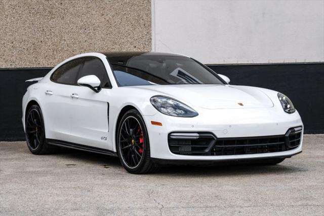 2020 Porsche Panamera GTS