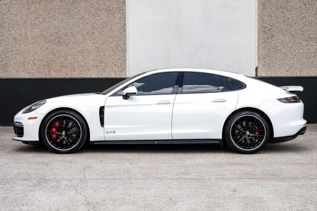 2020 Porsche Panamera GTS