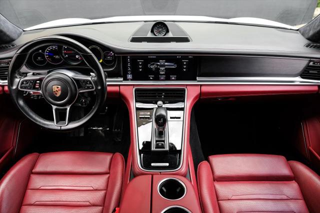 2020 Porsche Panamera GTS