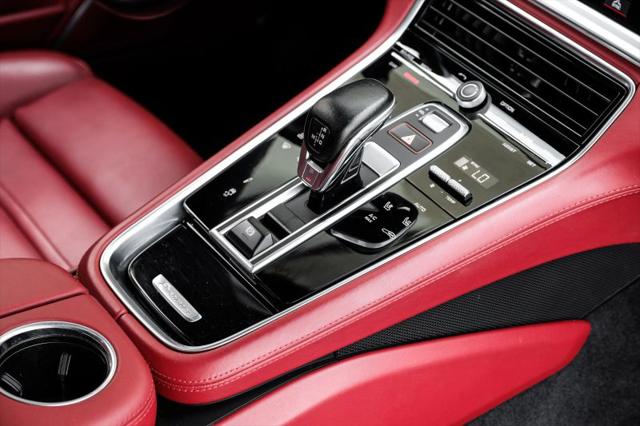 2020 Porsche Panamera GTS