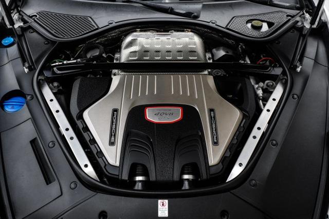 2020 Porsche Panamera GTS