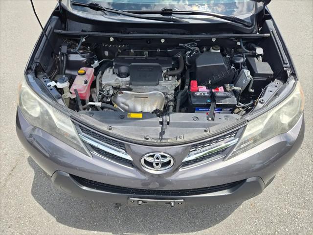2013 Toyota RAV4 LE