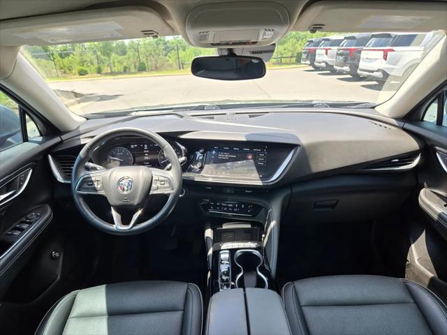 2023 Buick Envision Essence AWD
