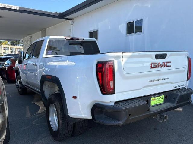2022 GMC Sierra 3500HD 4WD Crew Cab Long Bed Denali
