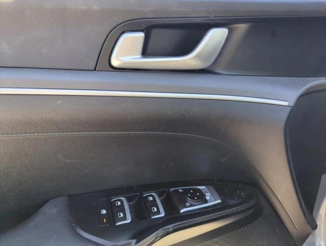 2022 Kia K5 LXS