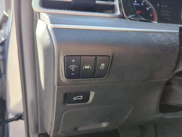 2022 Kia K5 LXS
