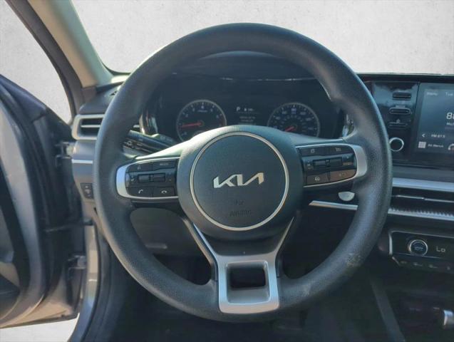 2022 Kia K5 LXS