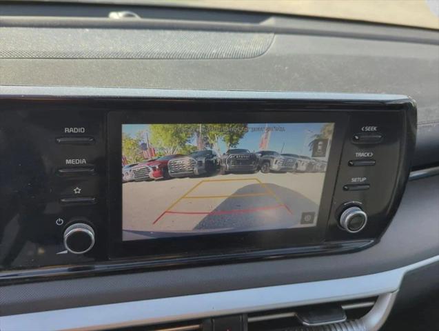 2022 Kia K5 LXS