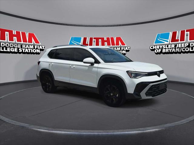 2025 Volkswagen Taos 1.5T SE