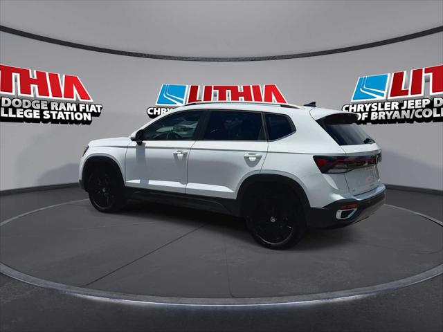 2025 Volkswagen Taos 1.5T SE