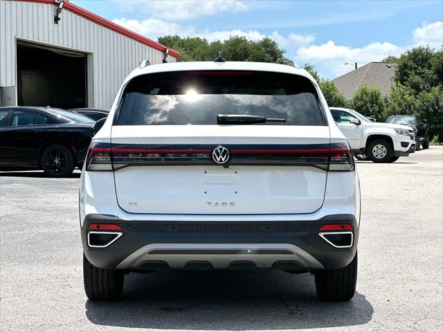 2025 Volkswagen Taos 1.5T SE