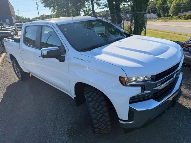 2020 Chevrolet Silverado 1500 4WD Crew Cab Short Bed LT