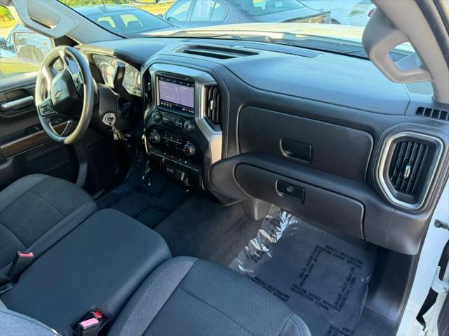 2020 Chevrolet Silverado 1500 4WD Crew Cab Short Bed LT
