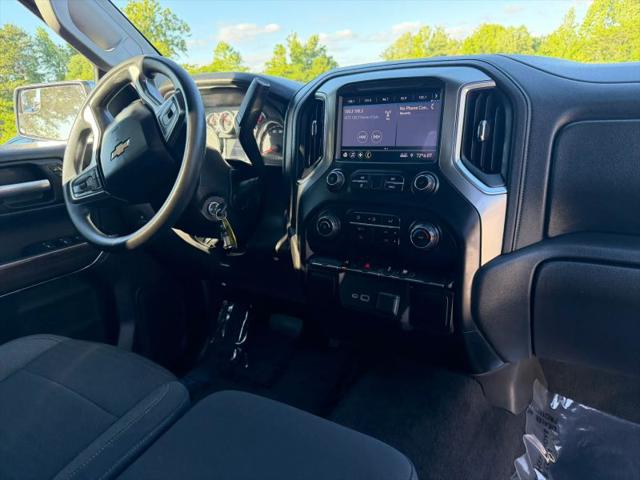 2020 Chevrolet Silverado 1500 4WD Crew Cab Short Bed LT