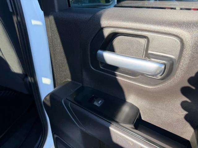 2020 Chevrolet Silverado 1500 4WD Crew Cab Short Bed LT
