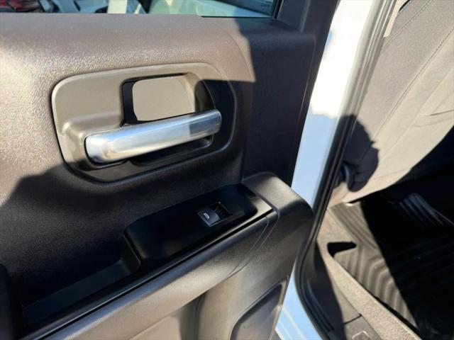 2020 Chevrolet Silverado 1500 4WD Crew Cab Short Bed LT