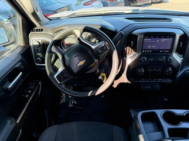 2020 Chevrolet Silverado 1500 4WD Crew Cab Short Bed LT