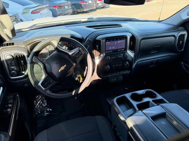 2020 Chevrolet Silverado 1500 4WD Crew Cab Short Bed LT