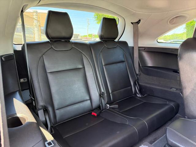 2017 Acura MDX w/Advance Package