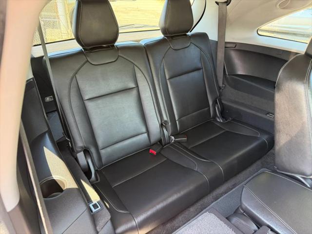 2017 Acura MDX w/Advance Package