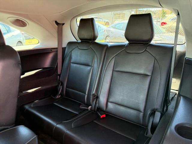 2017 Acura MDX w/Advance Package