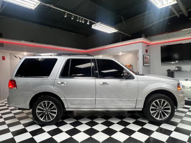 2015 Lincoln Navigator Base