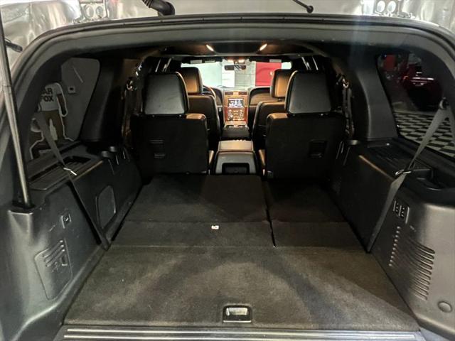 2015 Lincoln Navigator Base