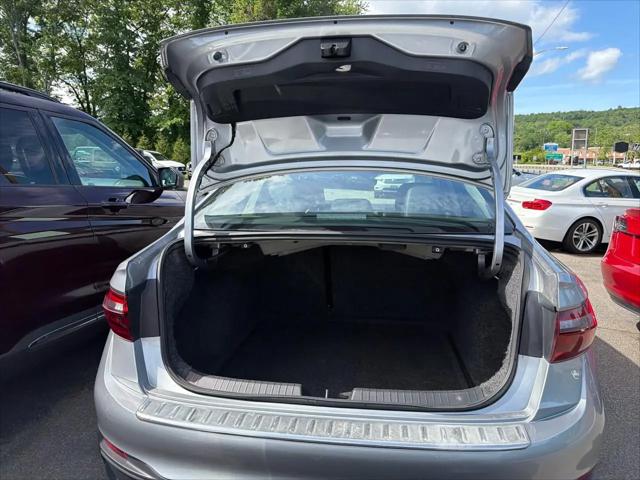 2023 Volkswagen Jetta 1.5T SE
