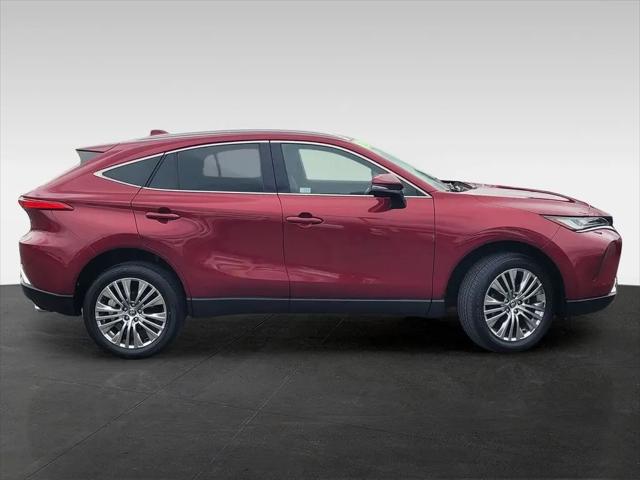 2023 Toyota Venza XLE