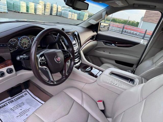 2015 Cadillac Escalade Luxury