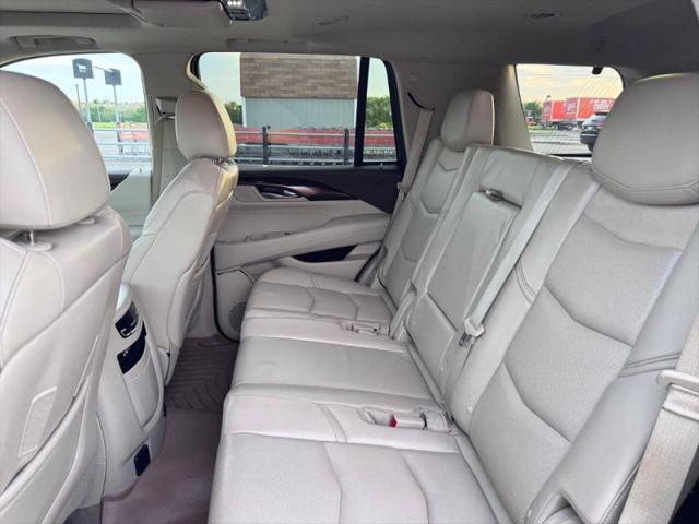 2015 Cadillac Escalade Luxury