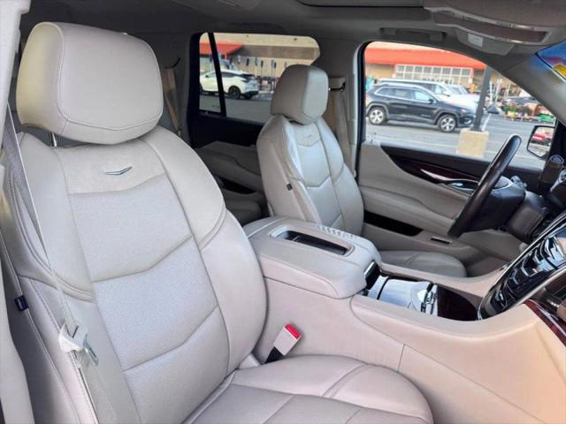 2015 Cadillac Escalade Luxury