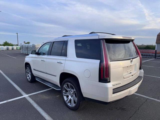 2015 Cadillac Escalade Luxury