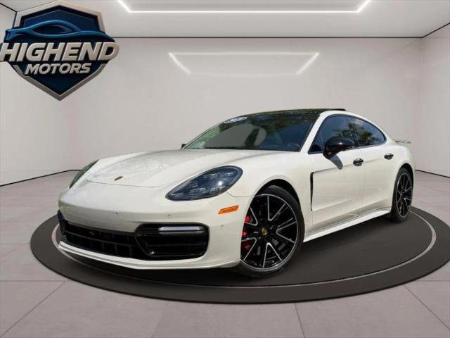 2019 Porsche Panamera GTS
