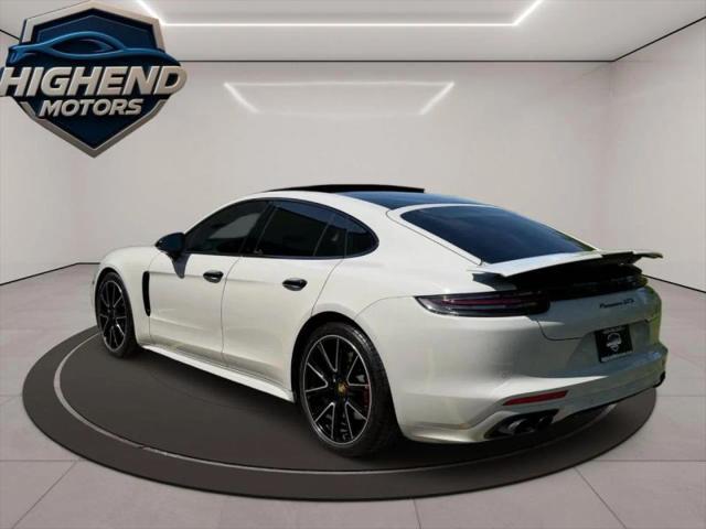 2019 Porsche Panamera GTS