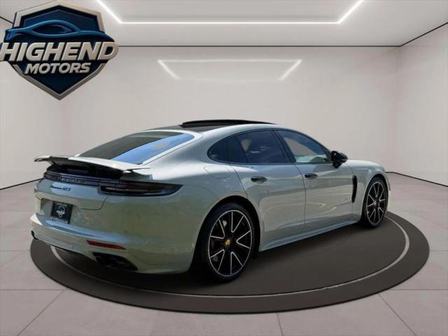 2019 Porsche Panamera GTS