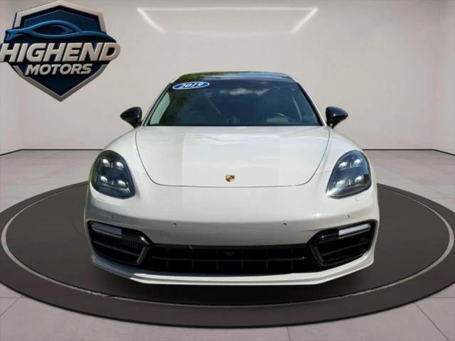 2019 Porsche Panamera GTS