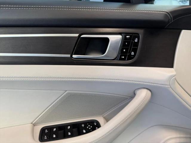 2019 Porsche Panamera GTS