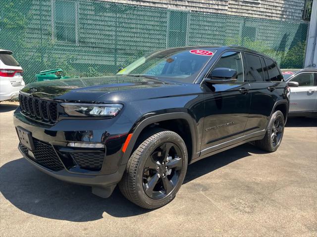 2023 Jeep Grand Cherokee Limited 4x4